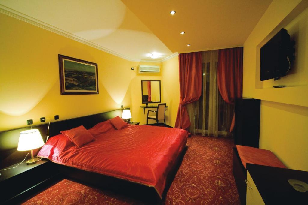 Hotel Sajam Novi Sad Cameră foto